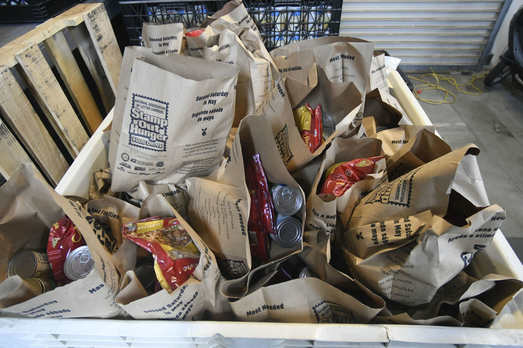 111919 Lompoc Pantry 05.jpg